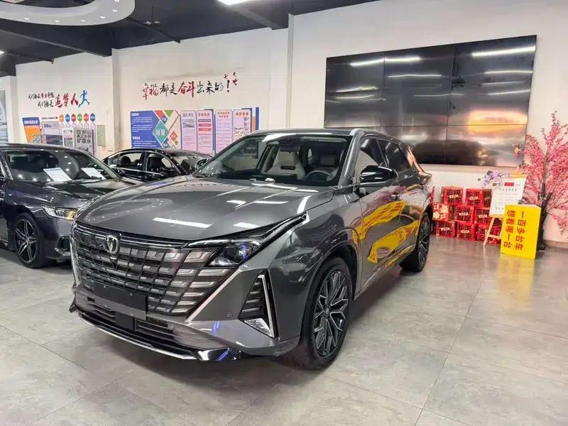 Changan UNI-Z 2025 1.5T DCT Premium Edition — миниатюра 1