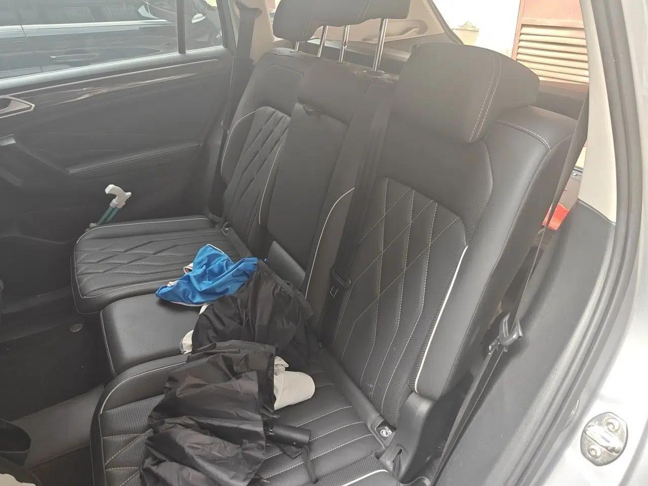 Volkswagen Tiguan L 2022 330TSI Automatic Two-Wheel Drive R-Line Enhanced Edition — миниатюра 17