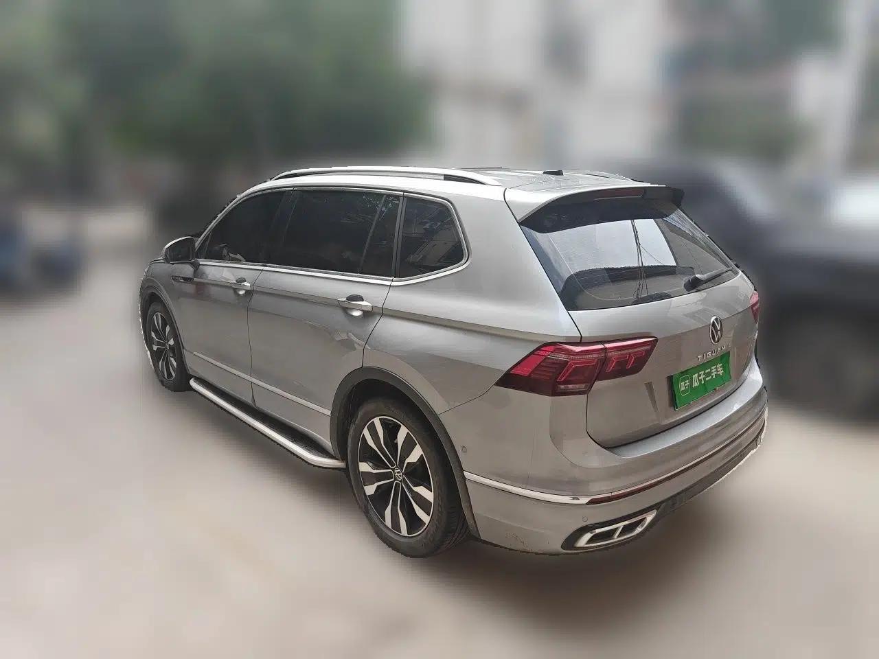 Volkswagen Tiguan L 2022 330TSI Automatic Two-Wheel Drive R-Line Enhanced Edition — миниатюра 4