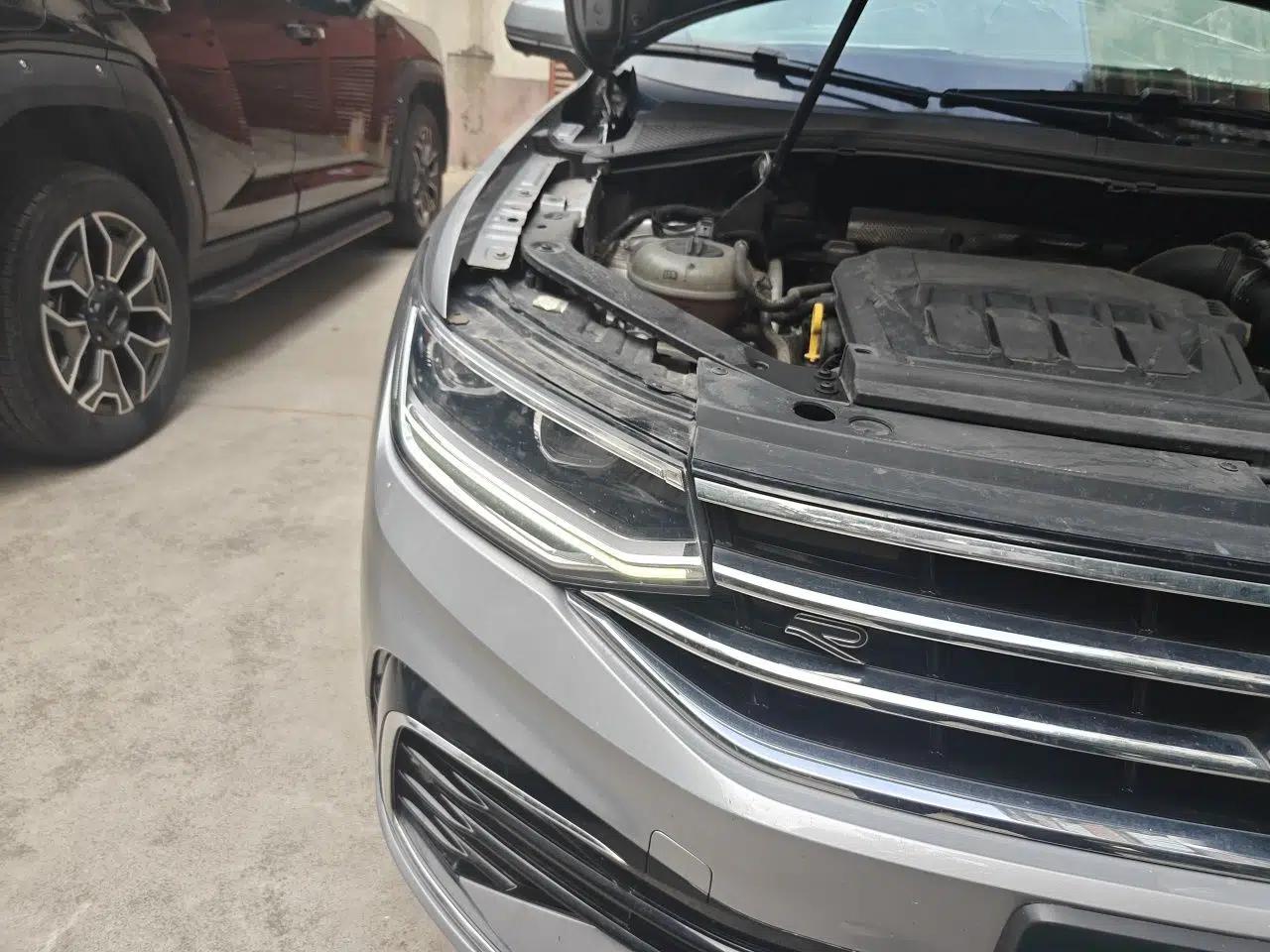 Volkswagen Tiguan L 2022 330TSI Automatic Two-Wheel Drive R-Line Enhanced Edition — миниатюра 7
