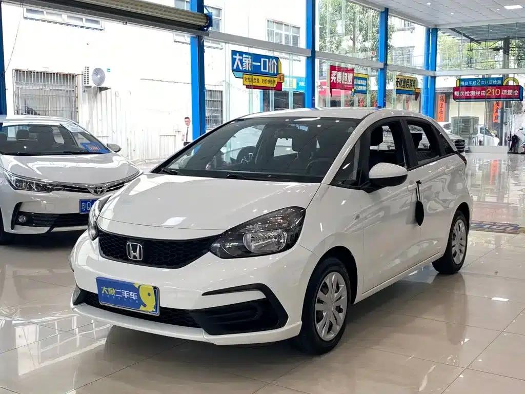 Honda Fit 2021 1.5L CVT Trend Edition — миниатюра 1