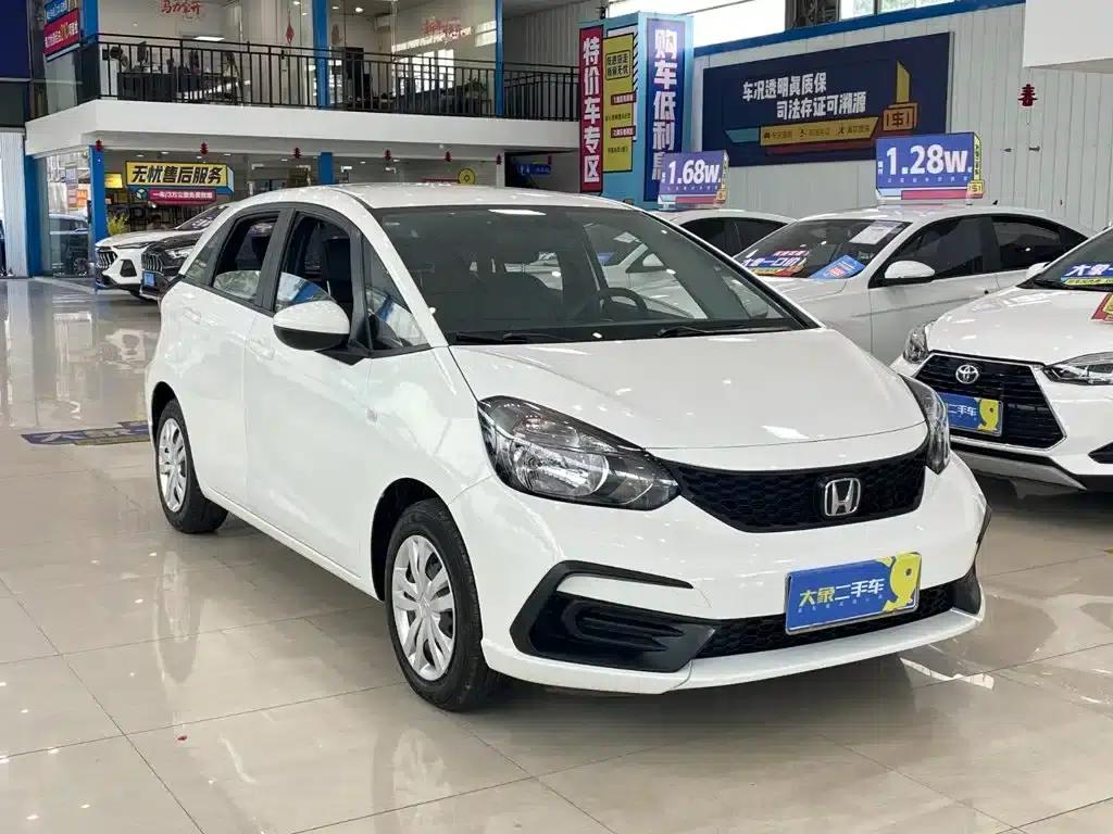 Honda Fit 2021 1.5L CVT Trend Edition — миниатюра 3