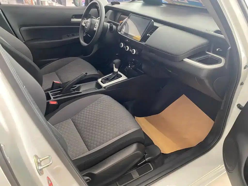 Honda Fit 2021 1.5L CVT Trend Edition — миниатюра 10