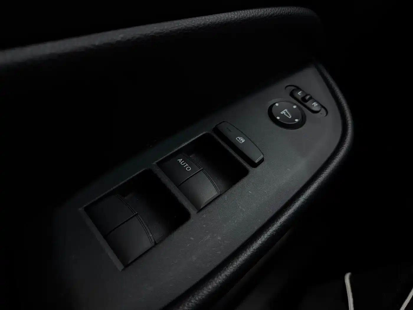 Honda Fit 2023 1.5L CVT Trend Edition — миниатюра 8