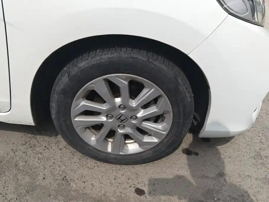 Honda Fit 2018 1.5L CVT Comfort Sunroof Edition — миниатюра 6