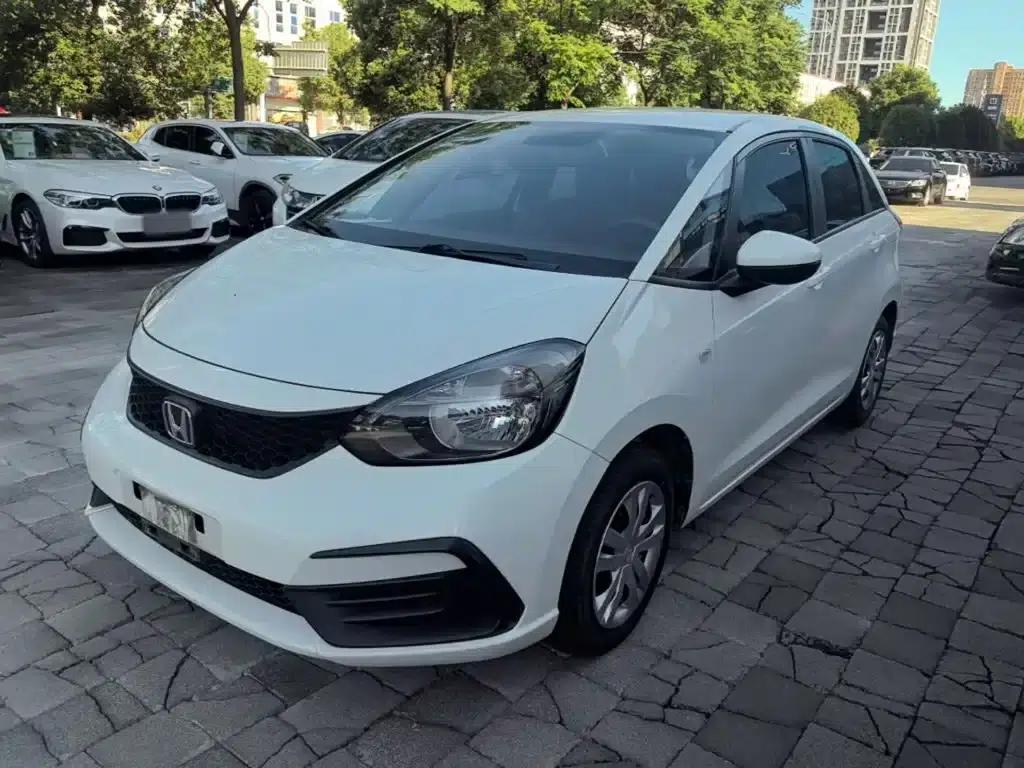 Honda Fit 2021 1.5L CVT Trend Edition — миниатюра 1