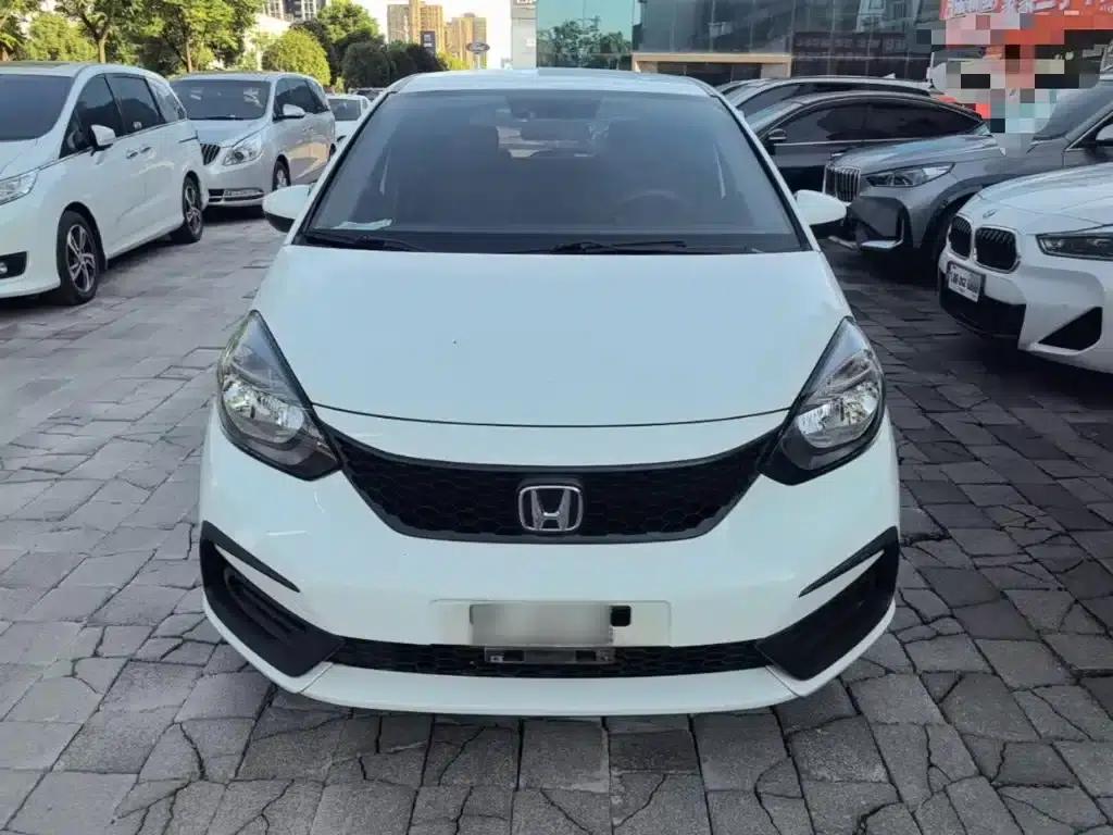 Honda Fit 2021 1.5L CVT Trend Edition — миниатюра 3