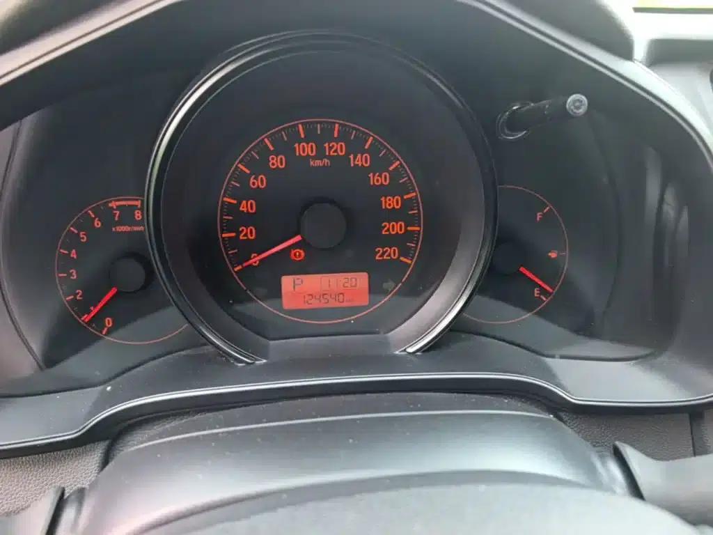 Honda Fit 2018 1.5L CVT Comfort Edition — миниатюра 12