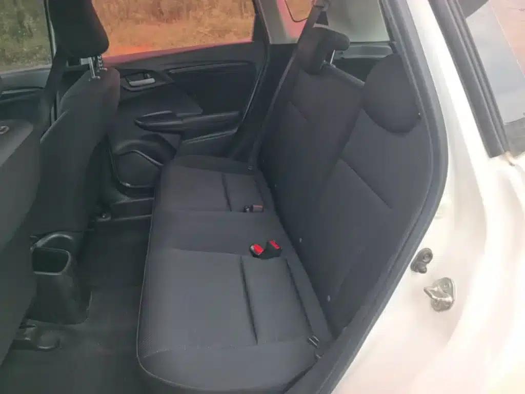 Honda Fit 2018 1.5L CVT Comfort Edition — миниатюра 17