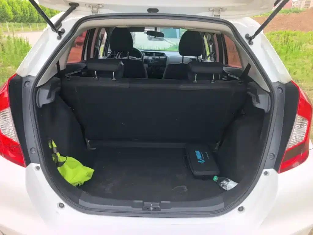 Honda Fit 2018 1.5L CVT Comfort Edition — миниатюра 19