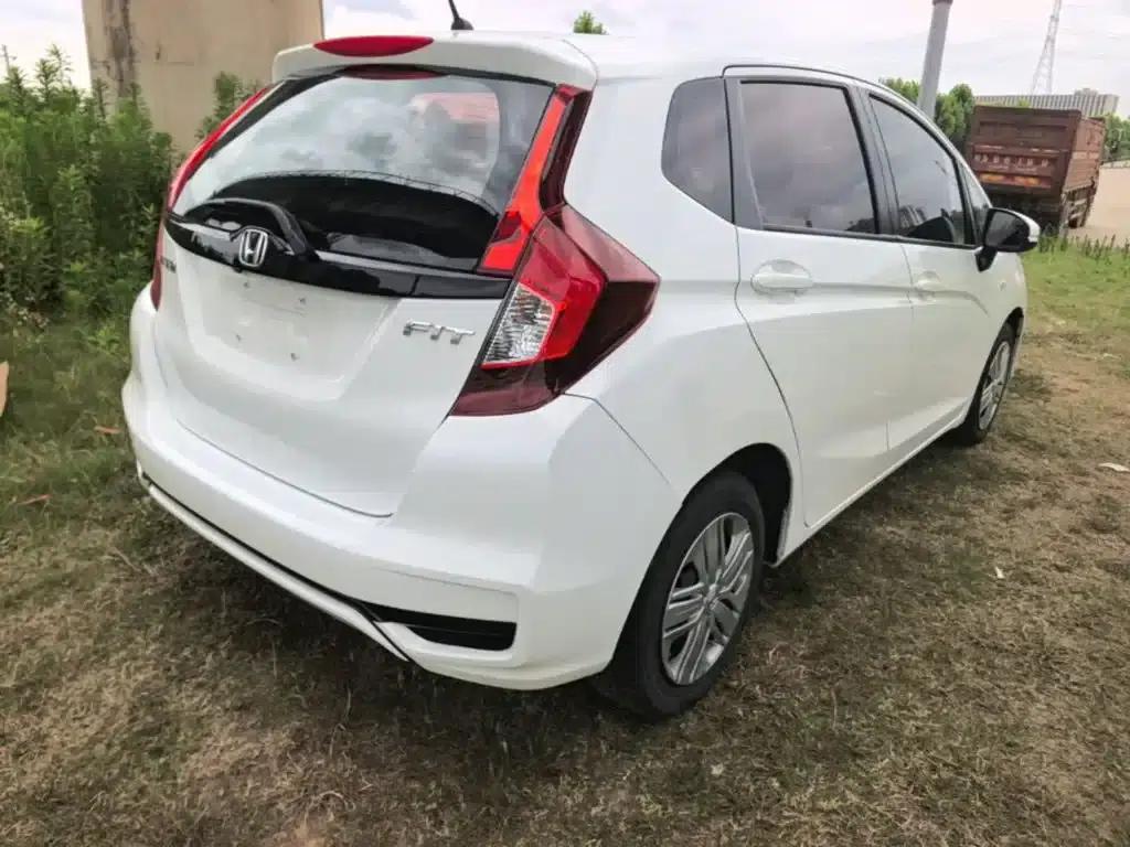Honda Fit 2018 1.5L CVT Comfort Edition — миниатюра 7