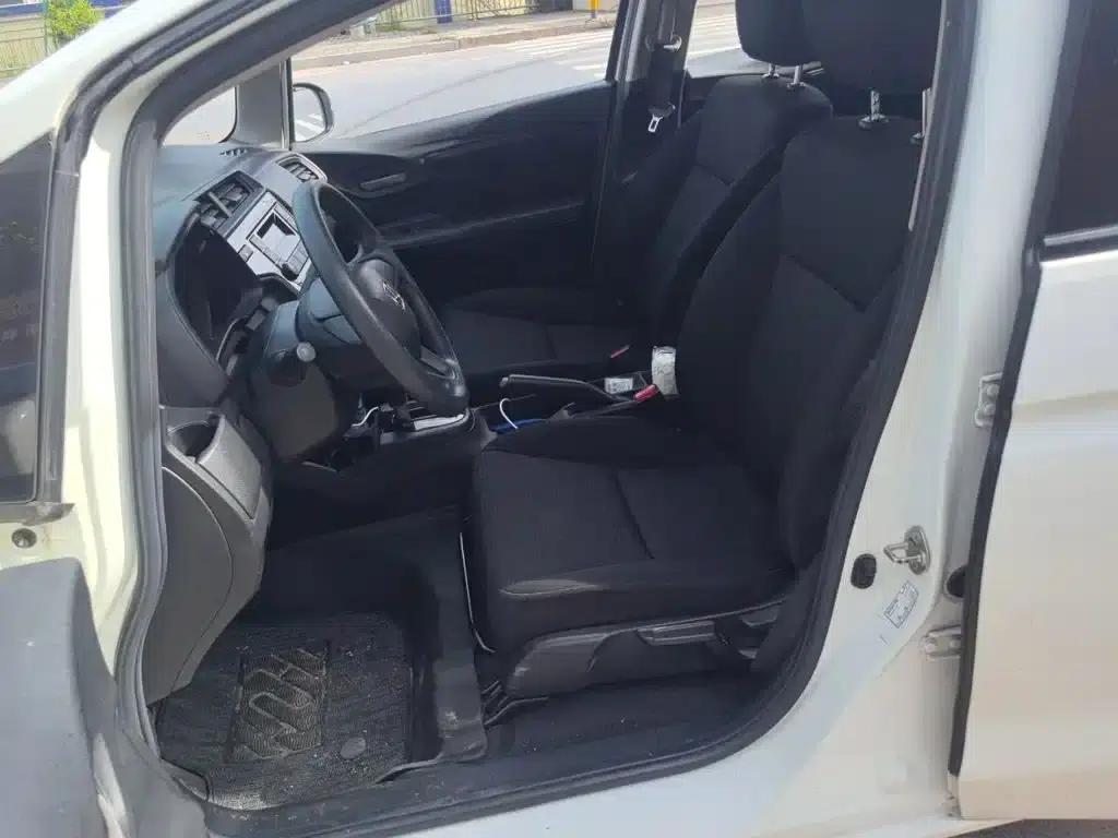 Honda Fit 2018 1.5L CVT Comfort Edition — миниатюра 12