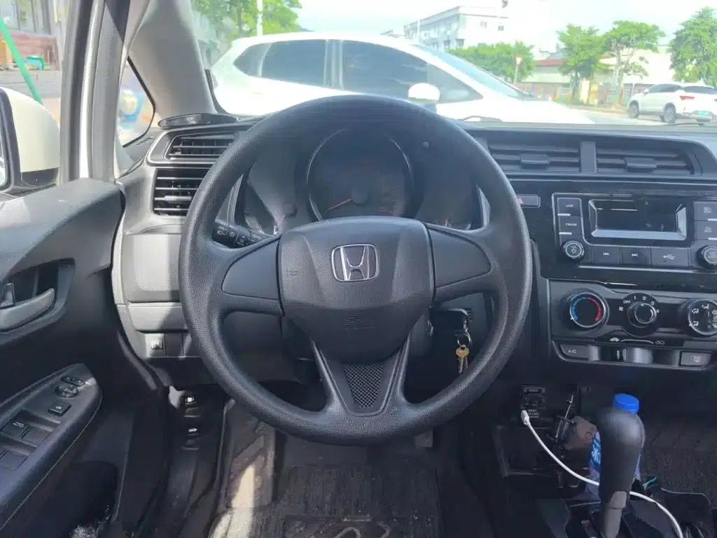 Honda Fit 2018 1.5L CVT Comfort Edition — миниатюра 7