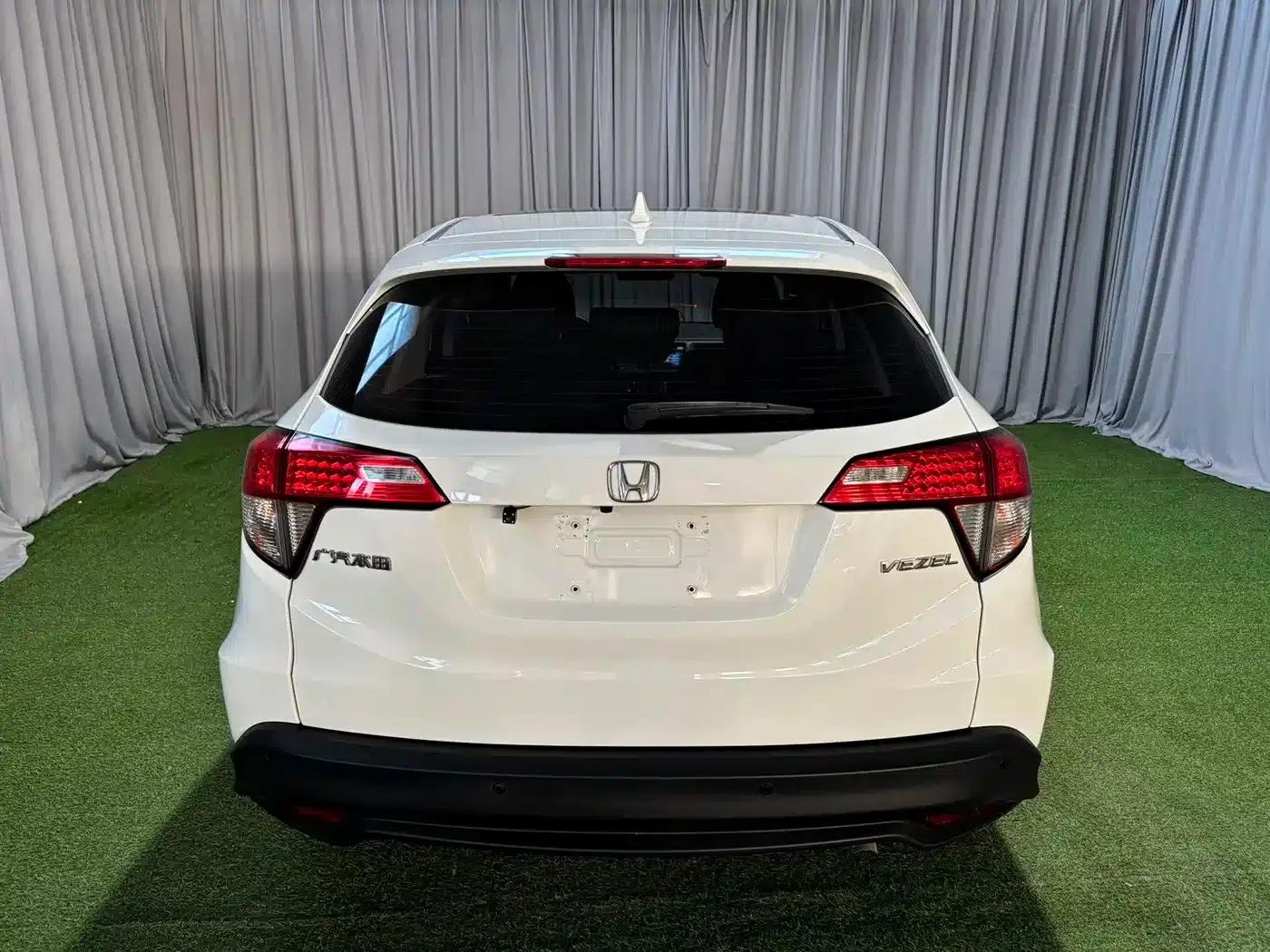 Vezel 2020 1.5L CVT Pioneer Edition — миниатюра 4