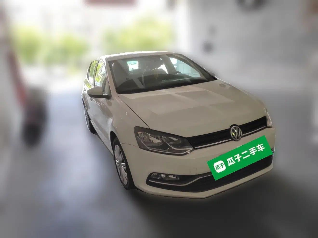 Volkswagen Polo 2016 1.6L Automatic Comfort Model — миниатюра 3