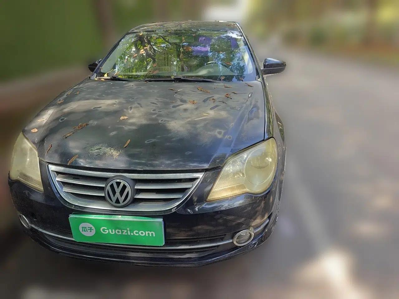 Volkswagen Bora 2012 1.6L Manual Fashion Edition — миниатюра 2