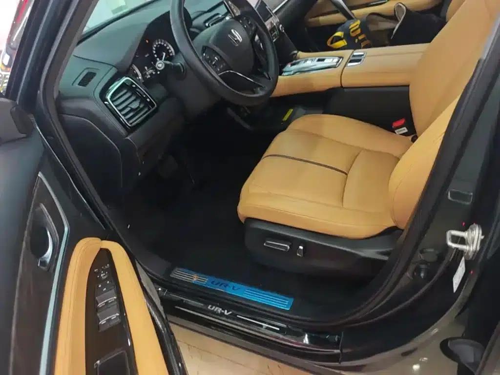 Honda UR-V 2020 370TURBO 2WD Premium Edition — миниатюра 15