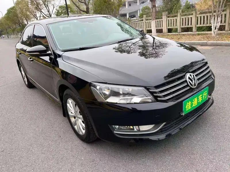 2014 Passat 1.8TSI DSG Premium Navigation Edition — миниатюра 3