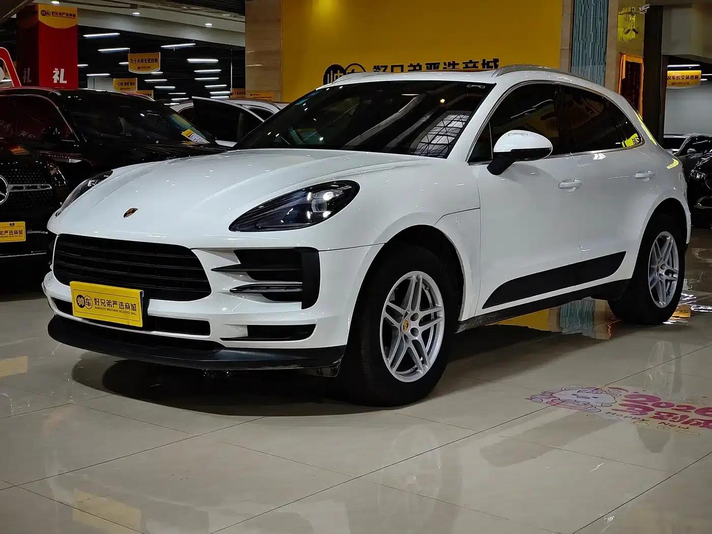 2018 Macan 2.0T — миниатюра 1