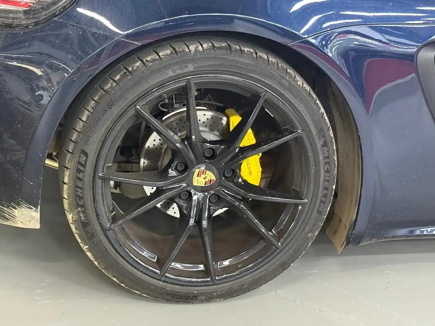 2020 Porsche 718 Boxster 2.0T — миниатюра 7