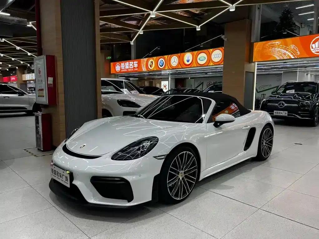 2016 Porsche 718 Boxster 2.0T — миниатюра 1