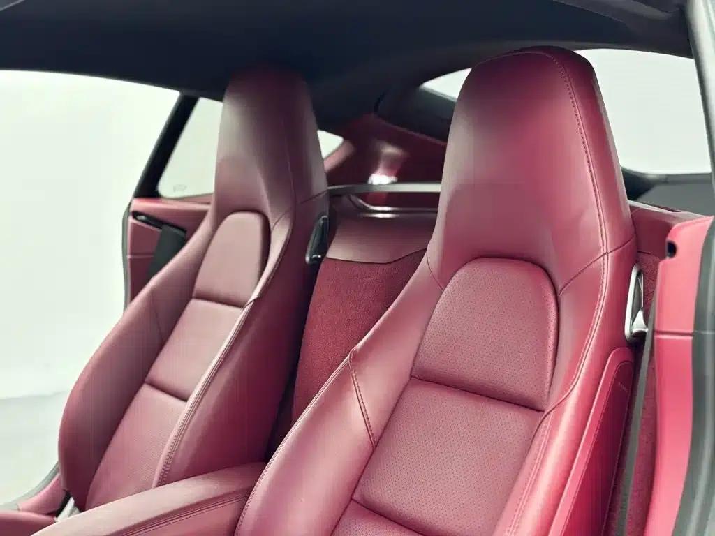 Porsche 718 Cayman 2018 2.0T — миниатюра 23