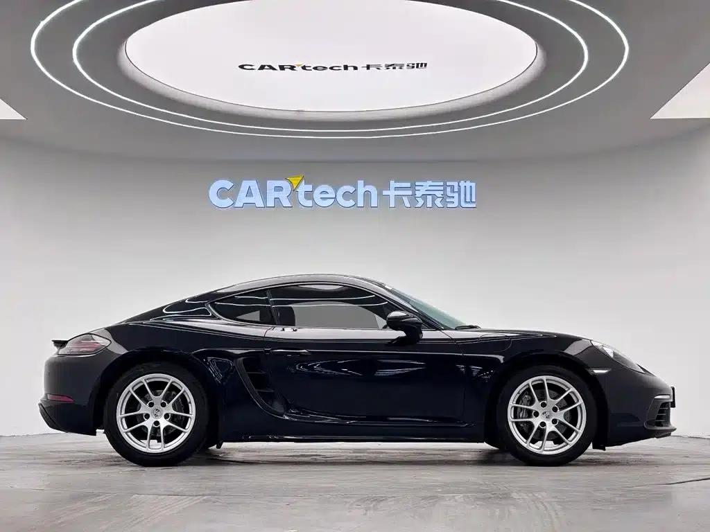 Porsche 718 Cayman 2018 2.0T — миниатюра 8