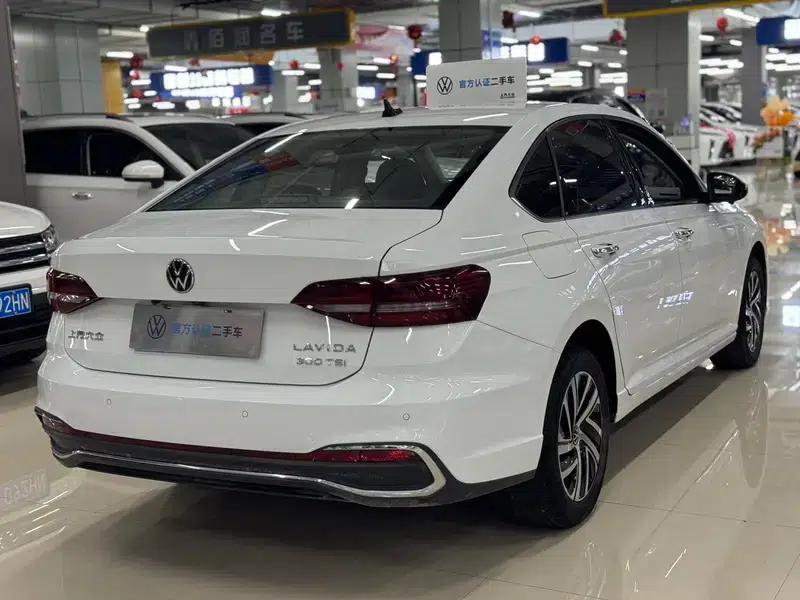 2023 Volkswagen Lavida 1.5L Automatic Five Million Edition — миниатюра 6