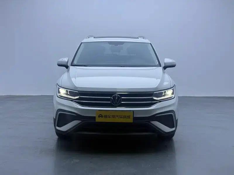 Tiguan L 2024 300TSI 2WD Smart Edition — миниатюра 2