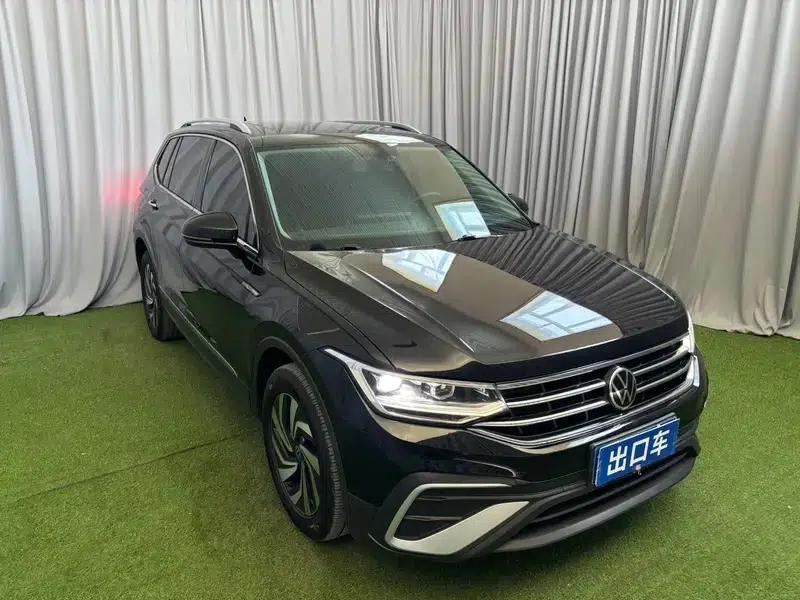 Tiguan L 2023 280TSI Trendy Limited Edition — миниатюра 3