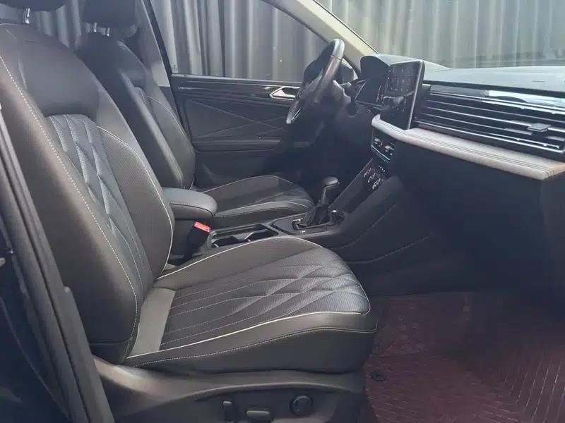 Tiguan L 2023 280TSI Trendy Limited Edition — миниатюра 8
