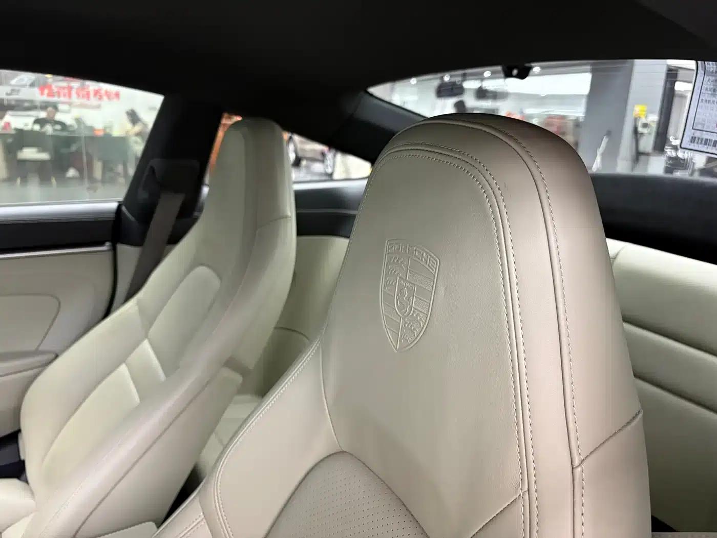 2022 Porsche 911 Carrera 4S 3.0T — миниатюра 11