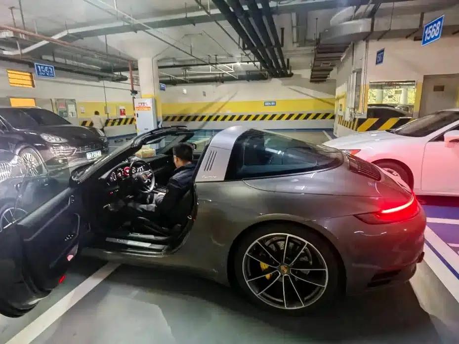 2020 Porsche 911 Targa 4 3.0T — миниатюра 8