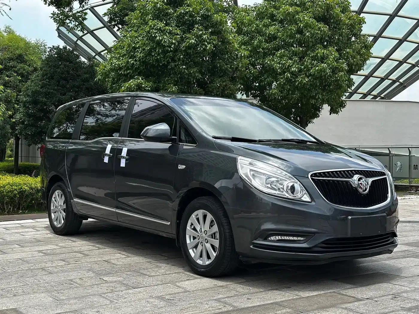 Buick GL8 2018 28T Luxury Edition (China VI Emission Standard) — миниатюра 3