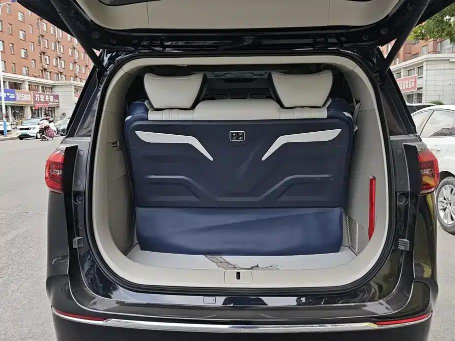 Buick GL8 2023 ES Luxury Comfort Edition — миниатюра 4