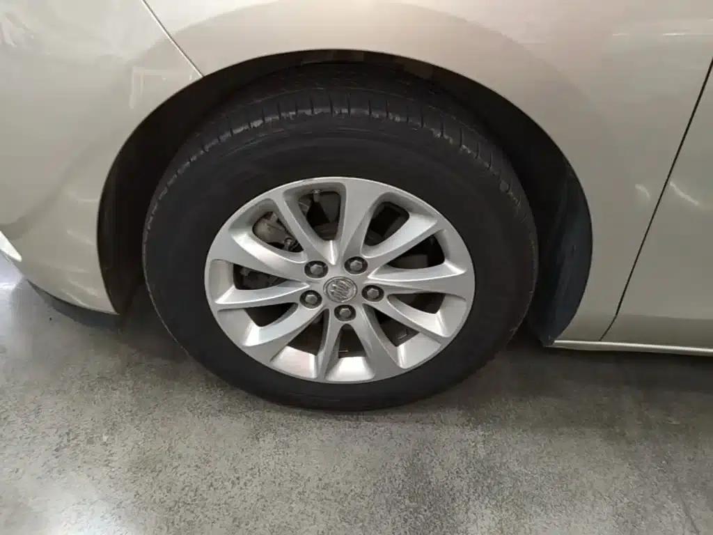 Buick GL8 2018 ES 28T Premium Edition (China VI Emission Standard) — миниатюра 23