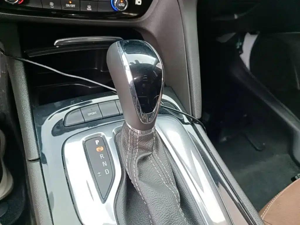 Buick Regal 2019 20T Elite Edition (China VI Emission Standard) — миниатюра 14