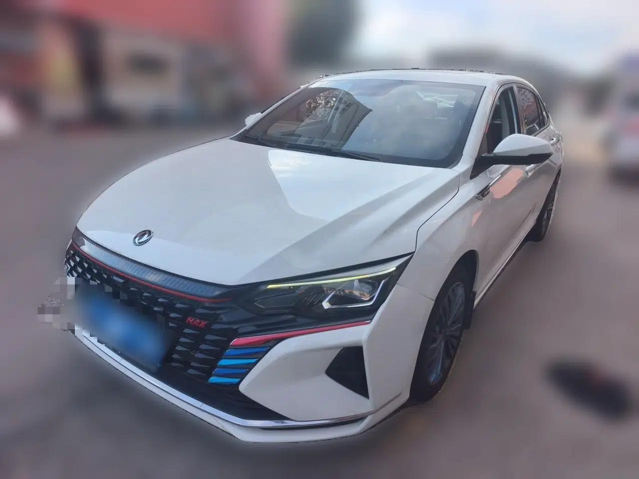 Dongfeng Aeolus Yixuan MAX 2021 1.5T Super-Powered Dad Edition — миниатюра 1