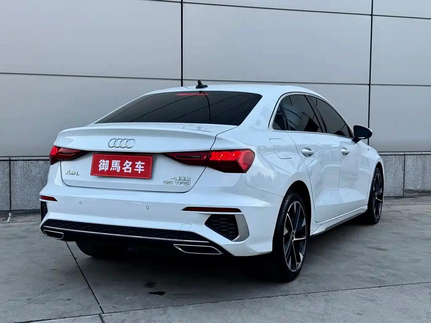 2023 Audi A3 A3L Limousine 35 TFSI Fashion Sport — миниатюра 3