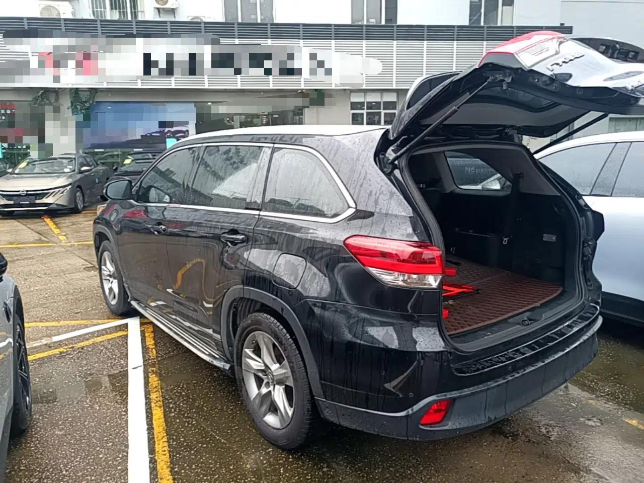 Toyota Highlander 2018 2.0T Four-Wheel Drive Luxury Version 7 Seats China VI Standard — миниатюра 4