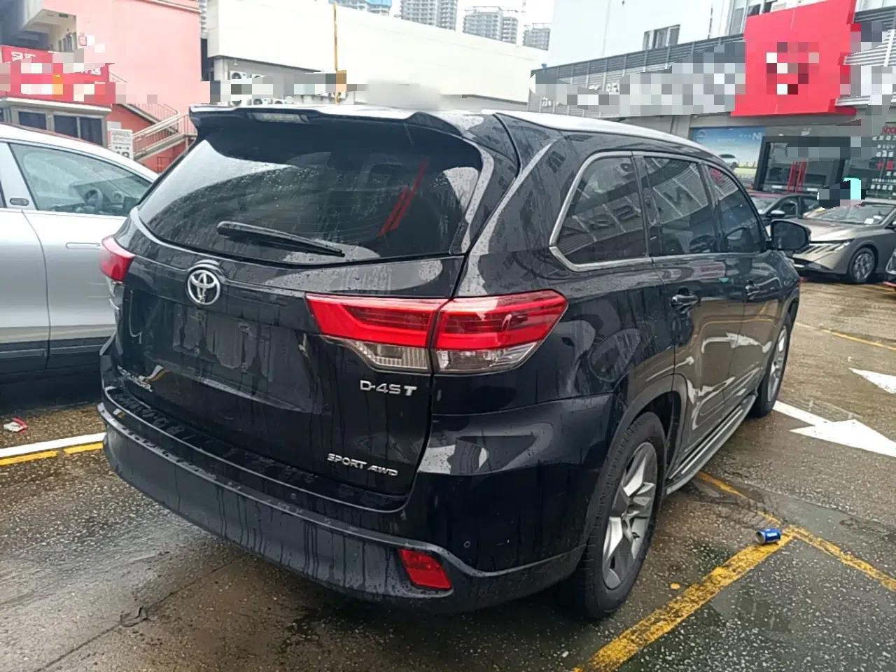 Toyota Highlander 2018 2.0T Four-Wheel Drive Luxury Version 7 Seats China VI Standard — миниатюра 6