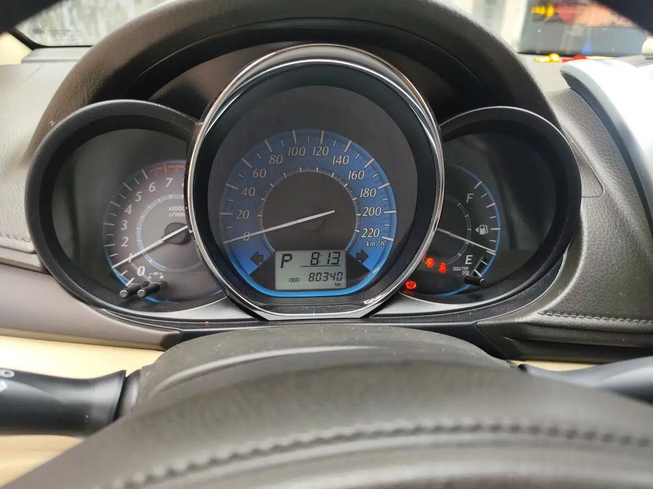Toyota YARiS L Zhi Xuan 2015 1.5E Automatic Charm Edition — миниатюра 11