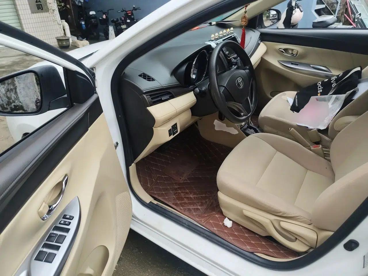 Toyota YARiS L Zhi Xuan 2015 1.5E Automatic Charm Edition — миниатюра 16