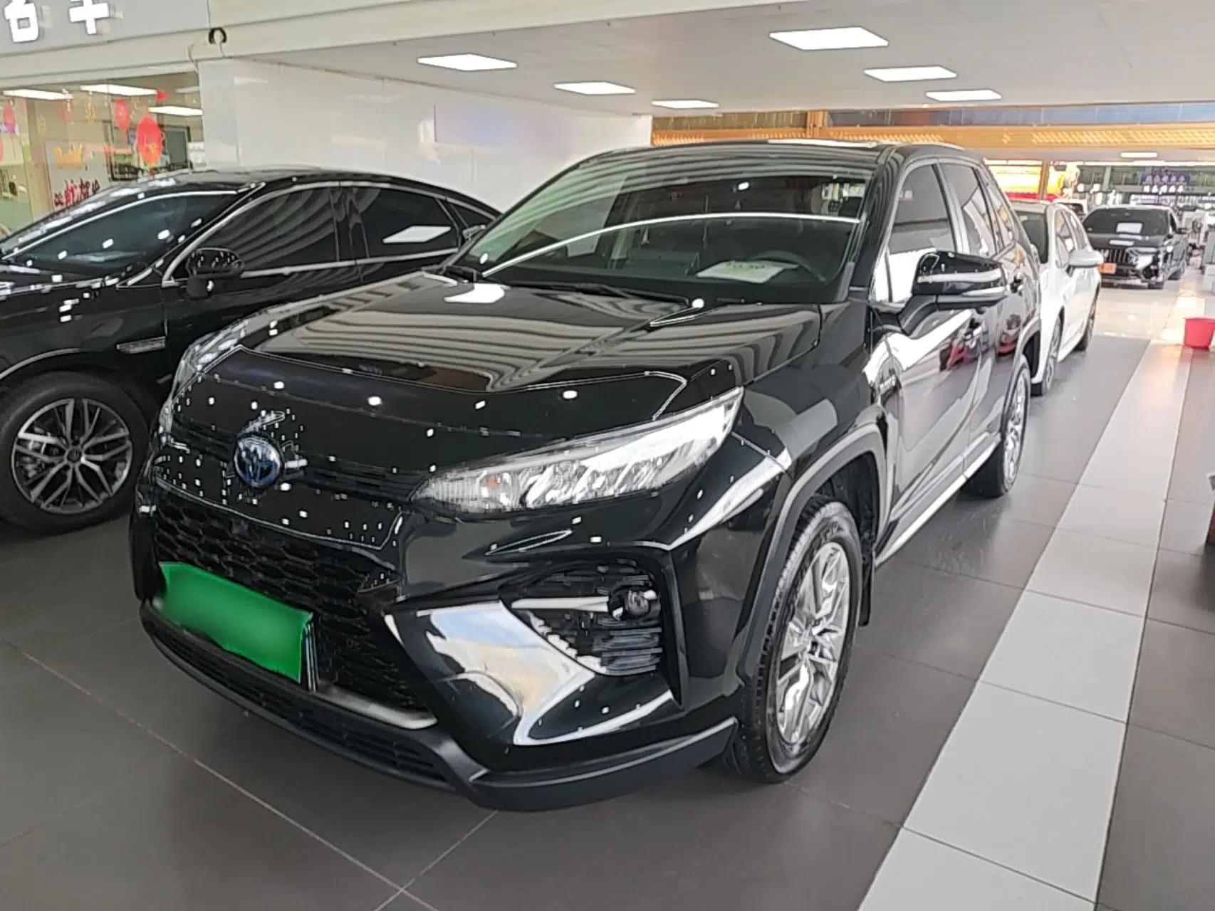 Toyota Wildlander 2022 Dual-Engine 2.5L E-CVT Four-Wheel Drive Luxury Edition — миниатюра 1