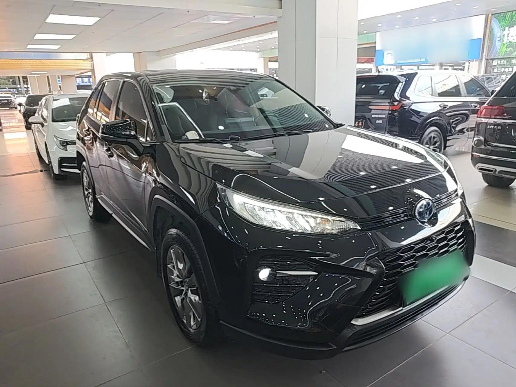Toyota Wildlander 2022 Dual-Engine 2.5L E-CVT Four-Wheel Drive Luxury Edition — миниатюра 3