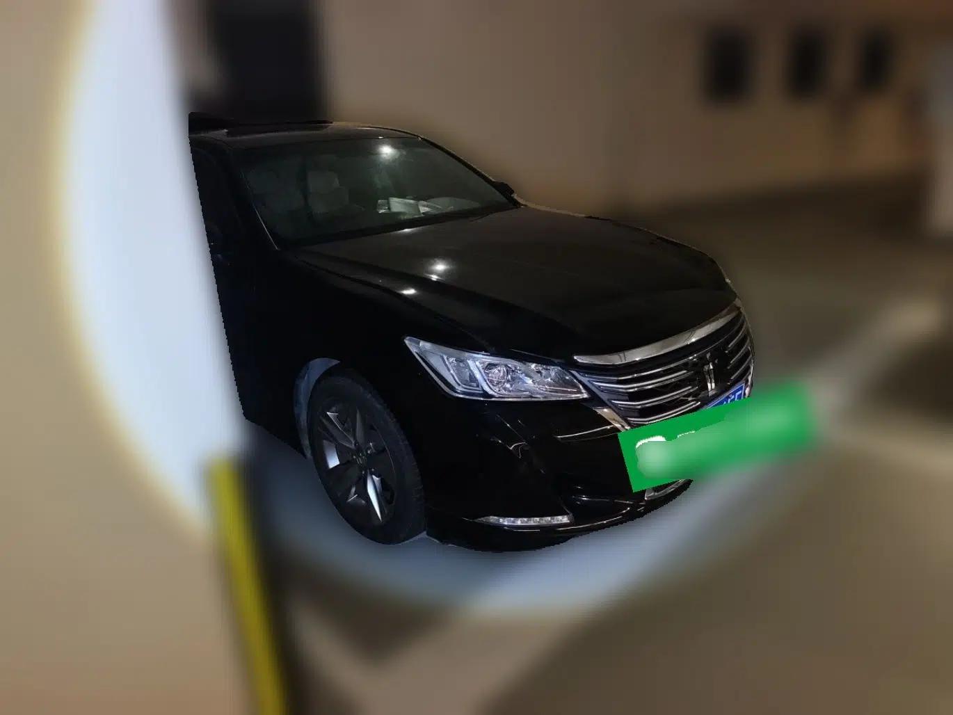 Toyota Crown 2015 2.0T Fashion Edition — миниатюра 3