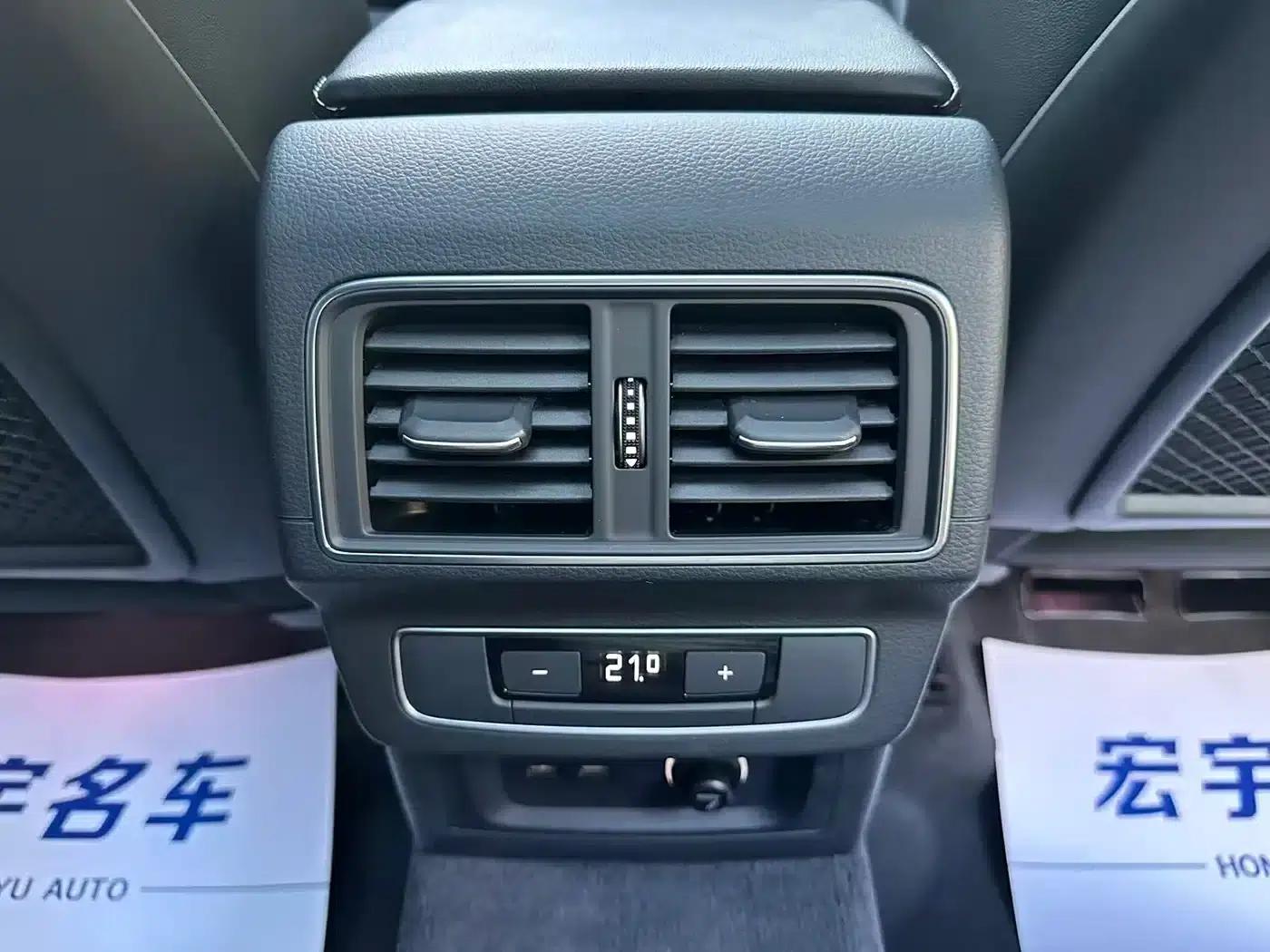 Audi Q5L Sportback 2022 40 TFSI Luxury — миниатюра 18
