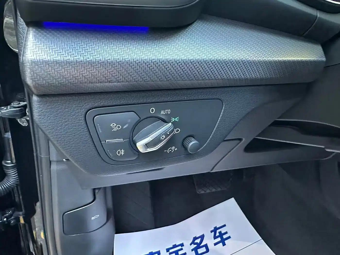 Audi Q5L Sportback 2022 40 TFSI Luxury — миниатюра 19