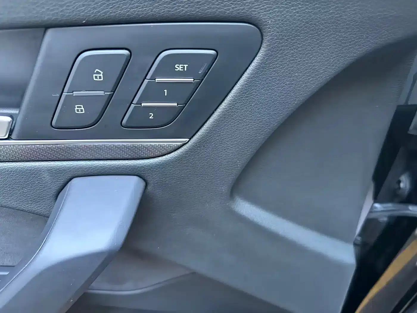 Audi Q5L Sportback 2022 40 TFSI Luxury — миниатюра 20