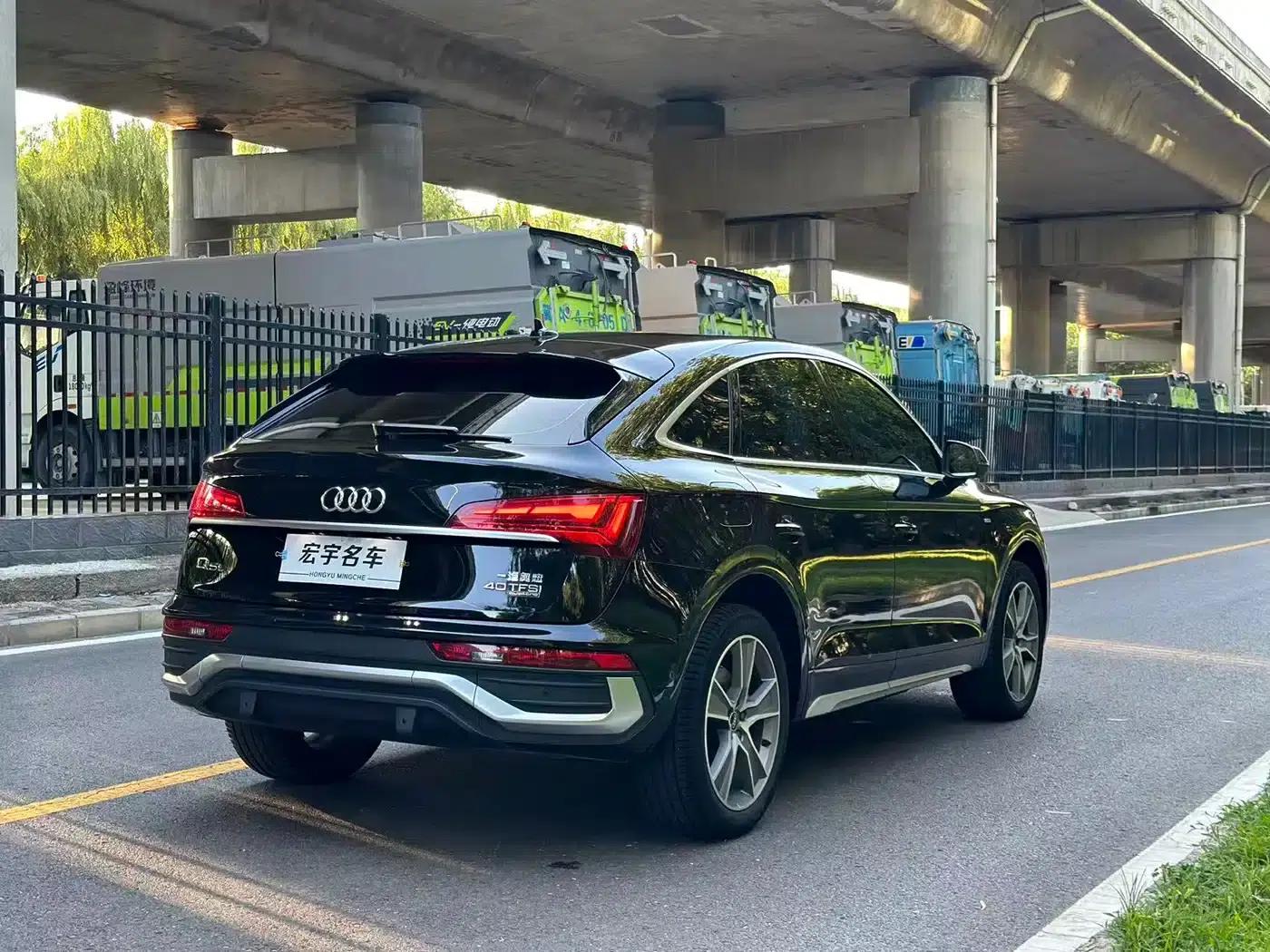 Audi Q5L Sportback 2022 40 TFSI Luxury — миниатюра 21
